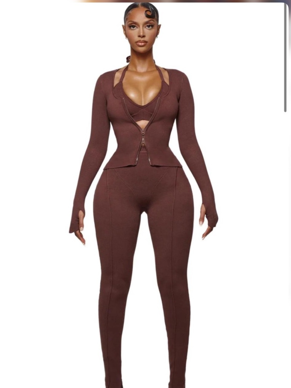 YAGI Yuzu Mocha Set🤎 ( Top + Leggings)
